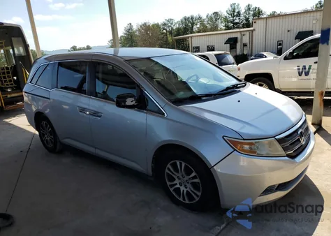 2013 Honda Odyssey Ex z USA, uszkodzony, nr VIN 5FNRL5H48DB077791